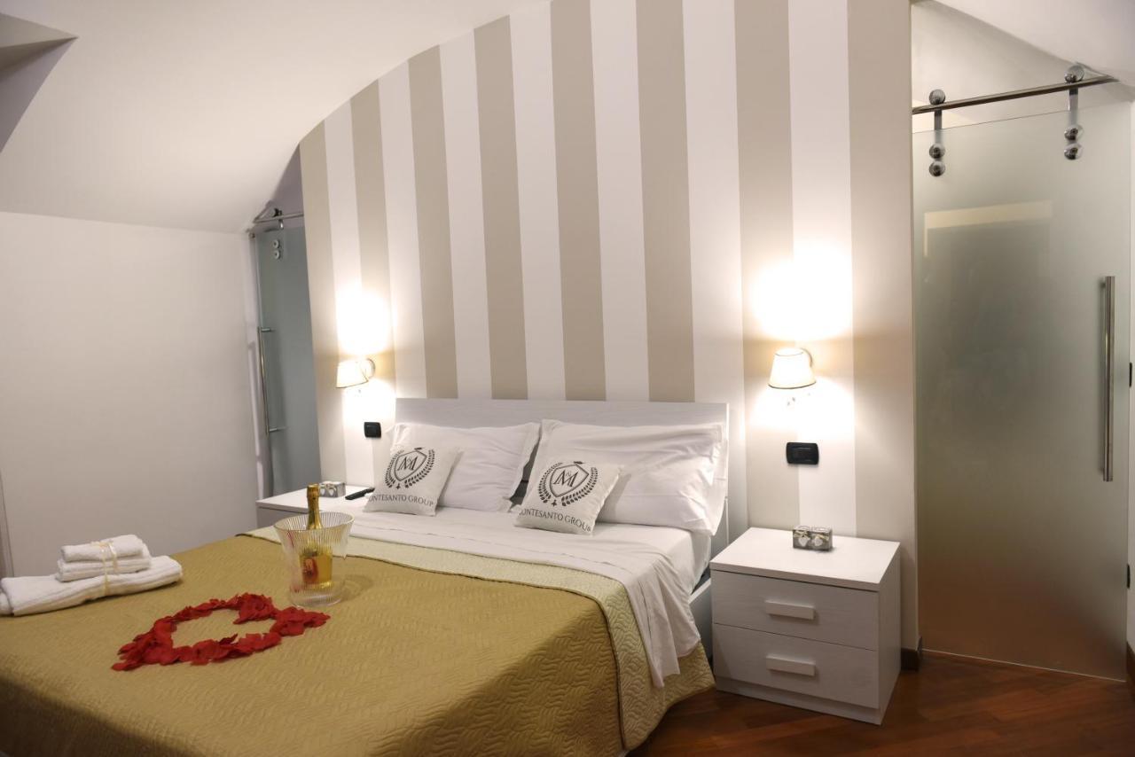 Montesantogroup Sorrento Room เนเปิลส์ ภายนอก รูปภาพ