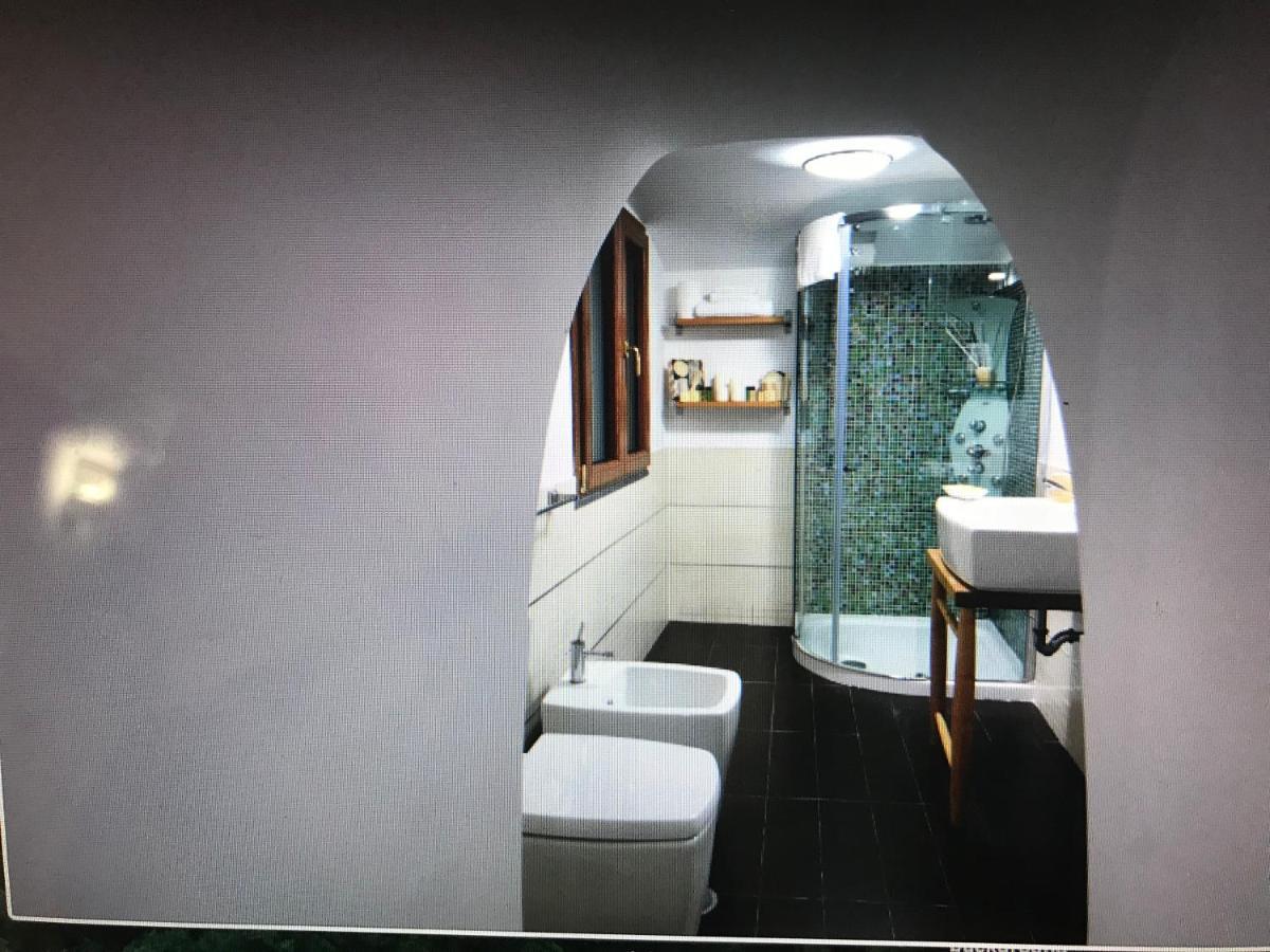 Montesantogroup Sorrento Room เนเปิลส์ ภายนอก รูปภาพ